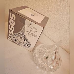 Shannon by Godinger Crystal Kisses Candy Dish